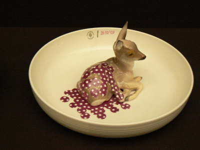 Animal bowl with fawn