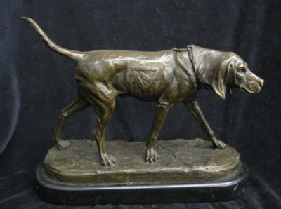 bronze figure of a hound